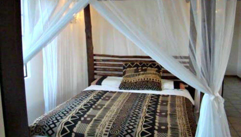 Muweti Bush Lodge Grietjie Game Reserve Экстерьер фото